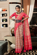 Load image into Gallery viewer, Cream With Pink Patola Border Saree