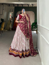Load image into Gallery viewer, Wine Pure Cotton Leheriya With Patola Print
