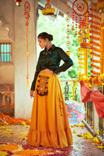 Load image into Gallery viewer, Green Gaji Silk Work Navratri Chaniya Choli With Crop Top