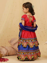 Load image into Gallery viewer, Red and Blue Navratri Toran Lace Chaniya Choli
